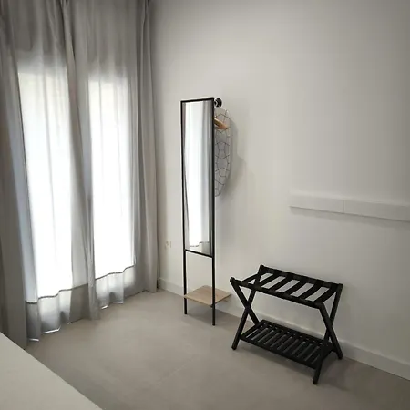 Aparthotel Capuchinos 31 *